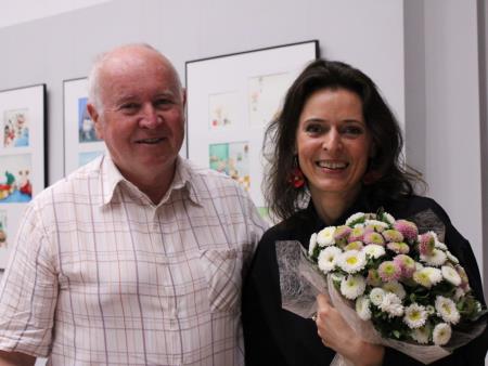 Mirna - Odprtje razstave Kristine Krhin, jun 2024, zupan Dusan Skerbis in Kristina Krhin, foto JSKD OI Trebnje (1)